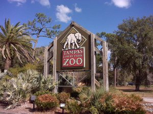 800px-Lowry_Park_Zoo_Sign_in_Tampa.jpg